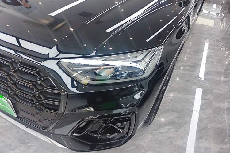 Used Audi Q5L 2024 40 TFSI Luxury Dynamic Edition Left Front Headlight
