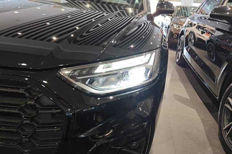 Used Audi Q5L 2024 45 TFSI Luxury Dynamic Model Left Front Headlight