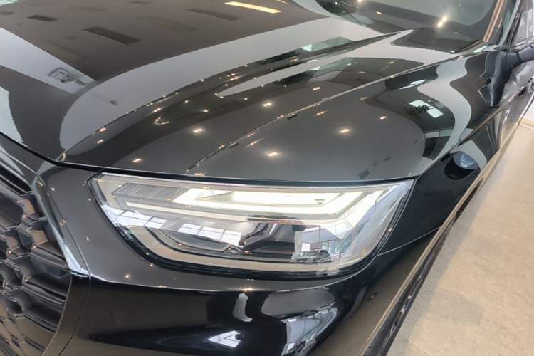 Used Audi Q5L 2024 40 TFSI Luxury Dynamic Edition Left Front Headlight
