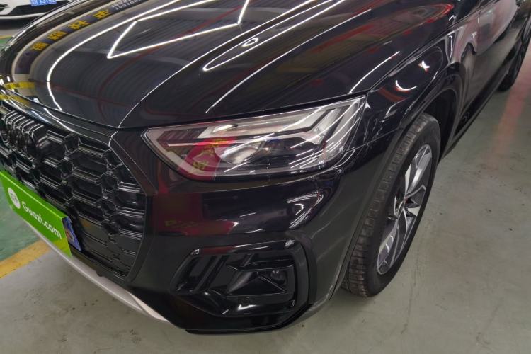 Used Audi Q5L 2024 40 TFSI Luxury Dynamic Edition Left Front Headlight