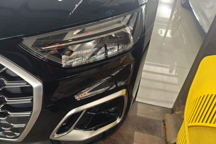 Used Audi Q5L 2024 40 TFSI Fashion Dynamic Model Left Front Headlight