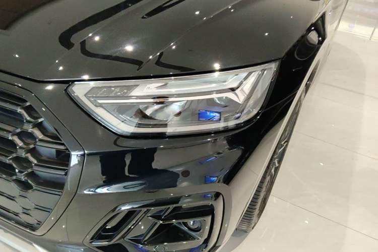Used Audi Q5L 2024 45 TFSI Luxury Dynamic Model Left Front Headlight