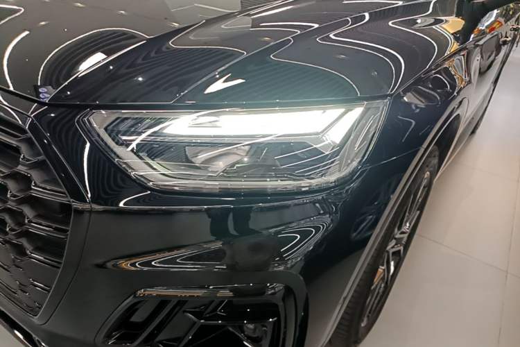 Used Audi Q5L 2024 45 TFSI Luxury Dynamic Model Left Front Headlight