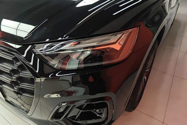 Used Audi Q5L 2024 40 TFSI Luxury Dynamic Edition Left Front Headlight
