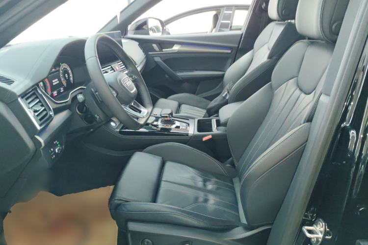 Used Audi Q5L 2024 40 TFSI Luxury Dynamic Edition Left Front Seat