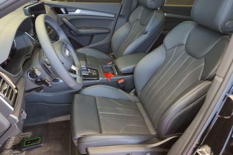 Used Audi Q5L 2024 40 TFSI Luxury Dynamic Edition Left Front Seat