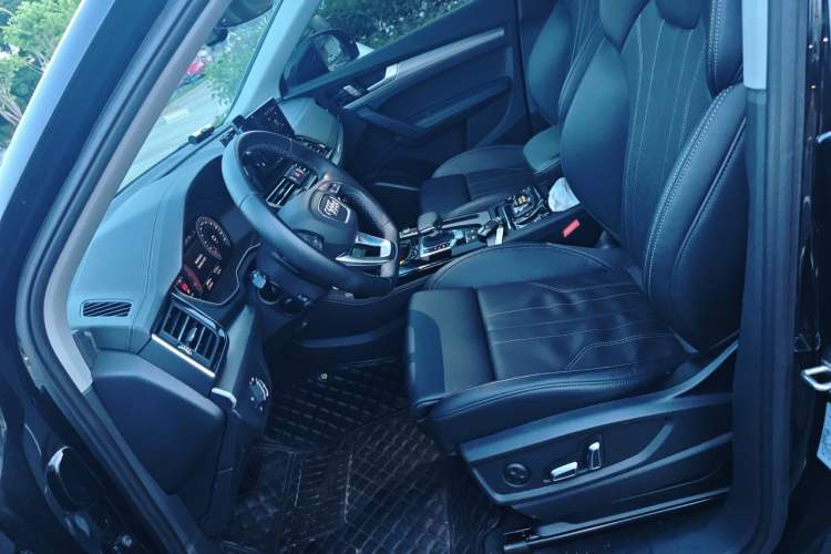 Used Audi Q5L 2024 40 TFSI Fashion Dynamic Model Left Front Seat