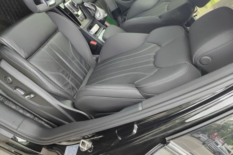 Used Audi Q5L 2024 45 TFSI Luxury Dynamic Model Left Front Seat