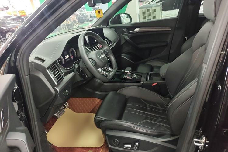 Used Audi Q5L 2024 40 TFSI Luxury Dynamic Edition Left Front Seat