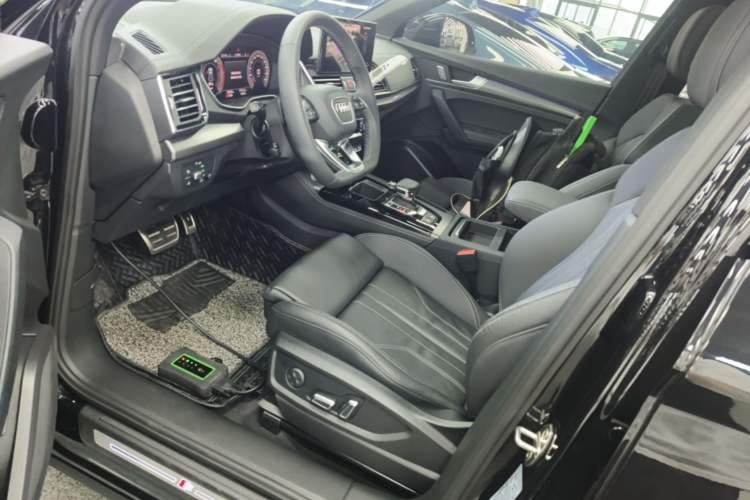 Used Audi Q5L 2024 40 TFSI Luxury Dynamic Edition Left Front Seat