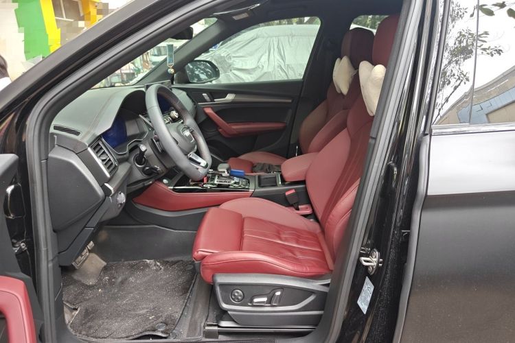 Used Audi Q5L 2024 40 TFSI Luxury Dynamic Edition Left Front Seat