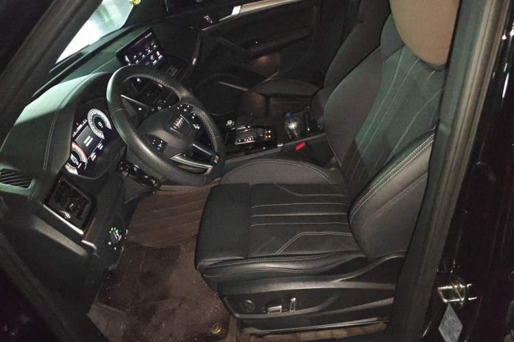 Used Audi Q5L 2024 40 TFSI Luxury Dynamic Edition Left Front Seat