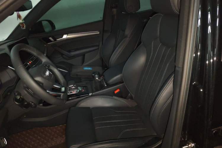 Used Audi Q5L 2024 40 TFSI Luxury Dynamic Edition Left Front Seat