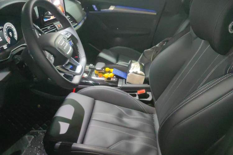 Used Audi Q5L 2024 40 TFSI Luxury Dynamic Edition Left Front Seat