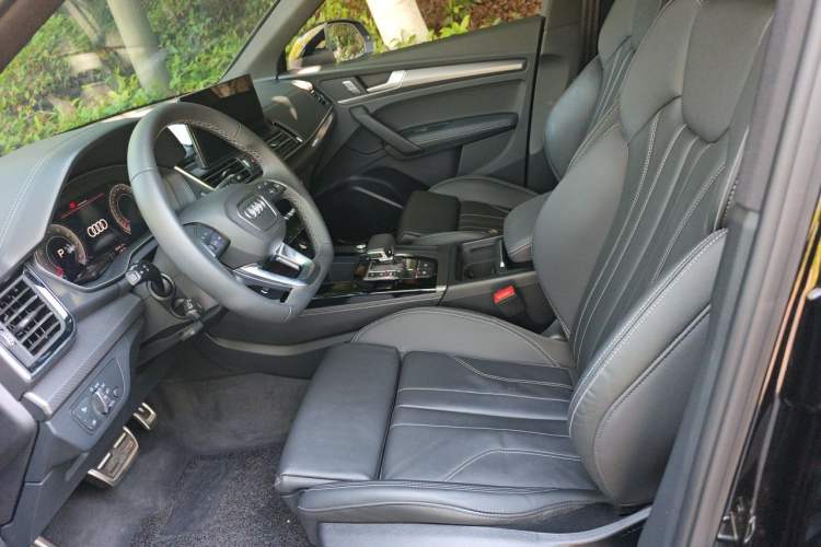 Used Audi Q5L 2024 40 TFSI Luxury Dynamic Edition Left Front Seat