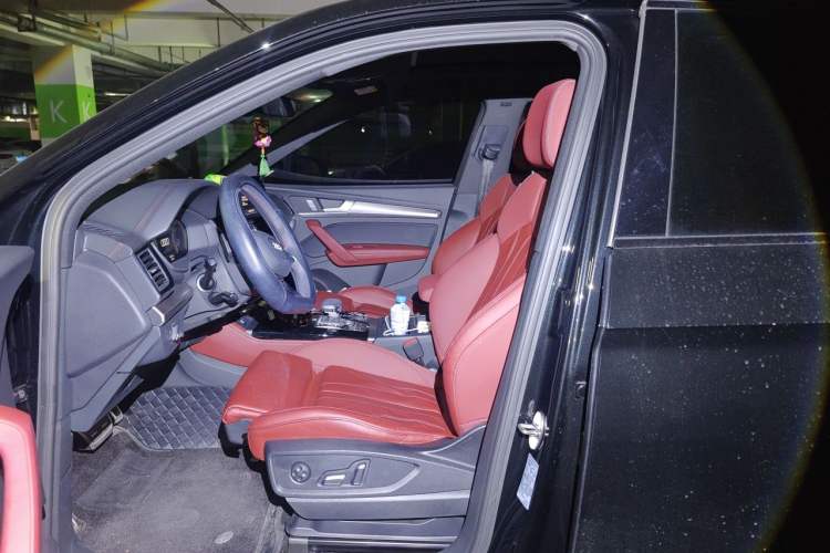 Used Audi Q5L 2024 40 TFSI Luxury Dynamic Edition Left Front Seat