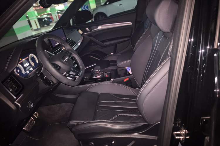 Used Audi Q5L 2024 45 TFSI Luxury Dynamic Model Left Front Seat