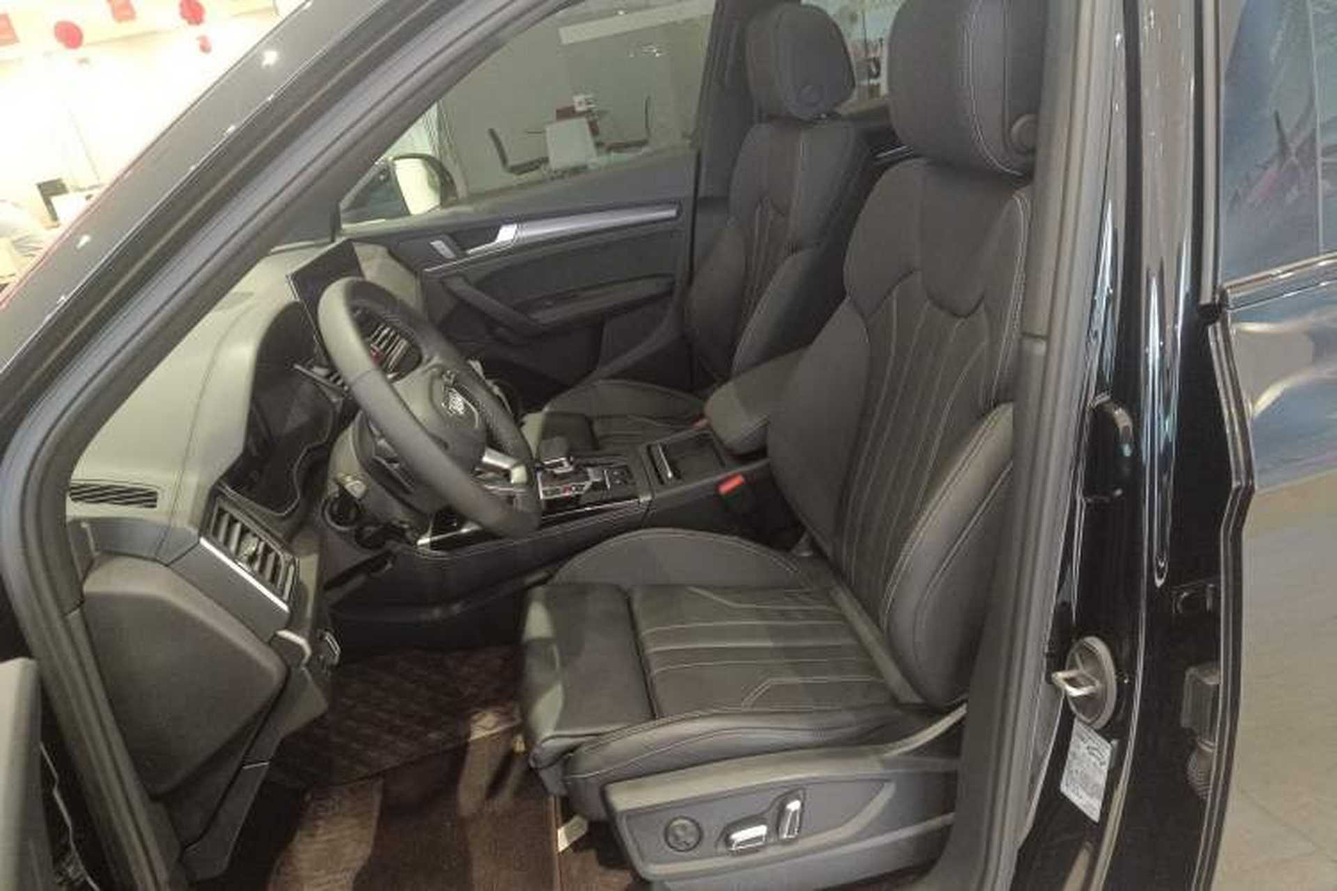 Used Audi Q5L 2024 40 TFSI Luxury Dynamic Edition Left Front Seat