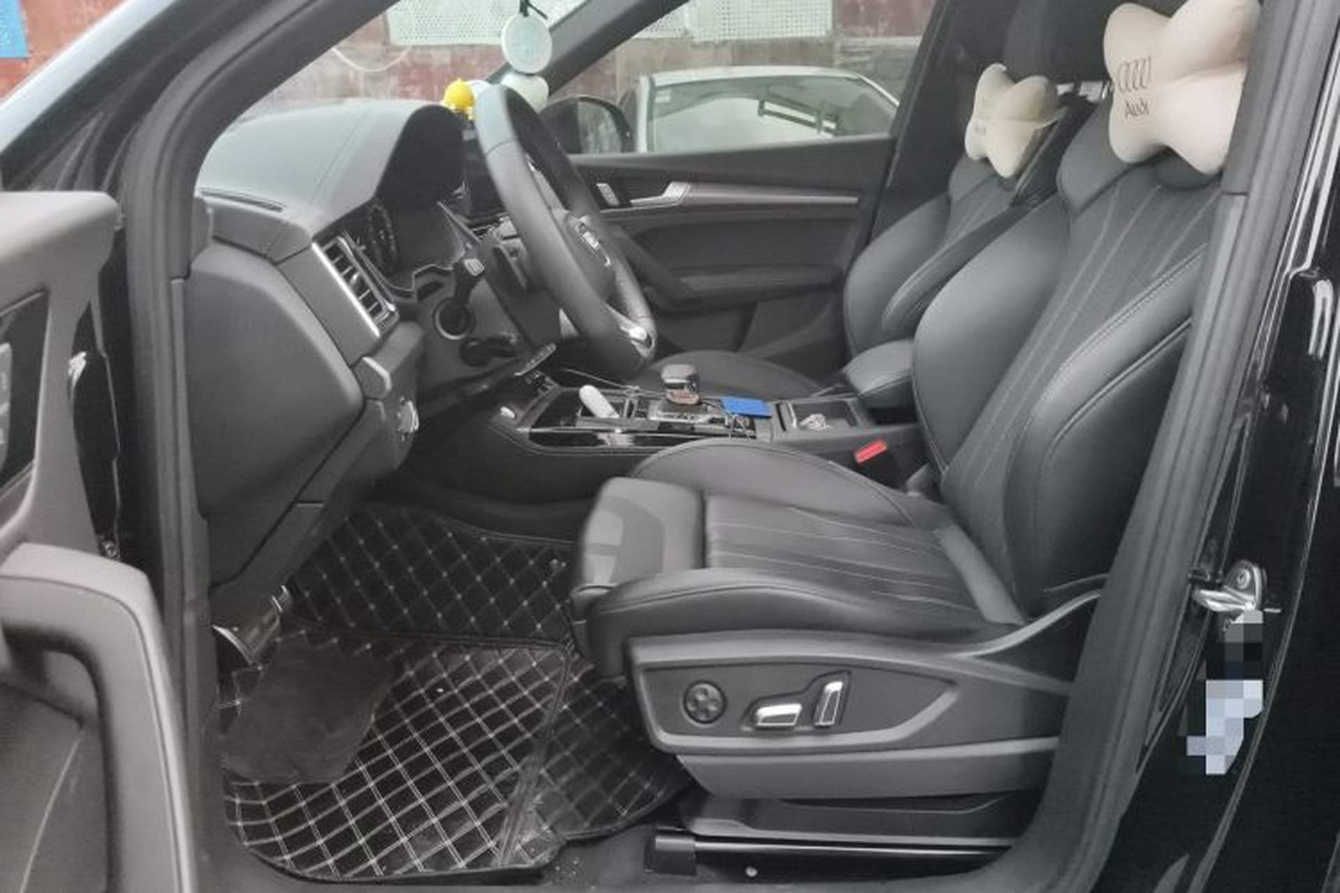 Used Audi Q5L 2024 40 TFSI Luxury Dynamic Edition Left Front Seat