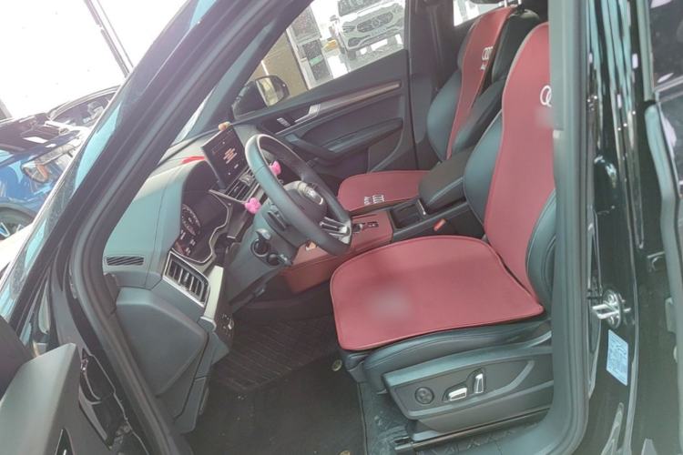 Used Audi Q5L 2024 45 TFSI Luxury Dynamic Model Left Front Seat