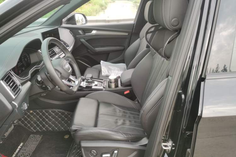 Used Audi Q5L 2024 40 TFSI Luxury Dynamic Edition Left Front Seat