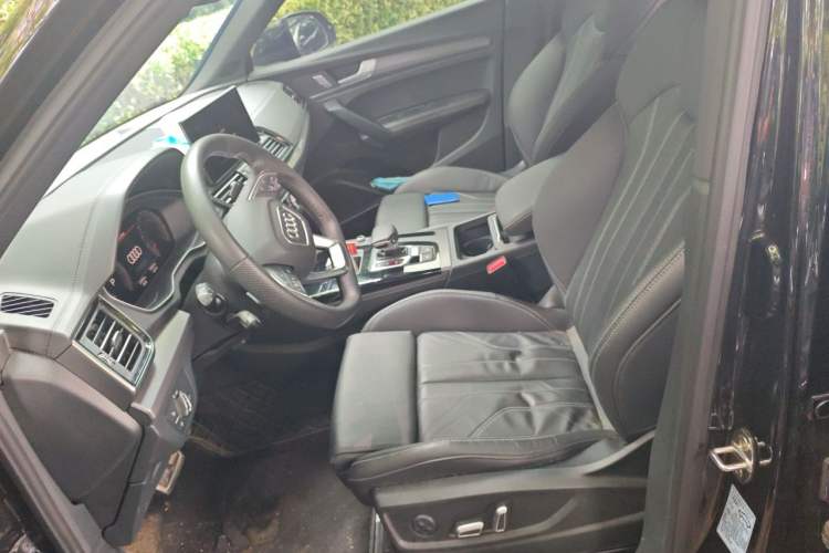 Used Audi Q5L 2024 45 TFSI Luxury Dynamic Model Left Front Seat
