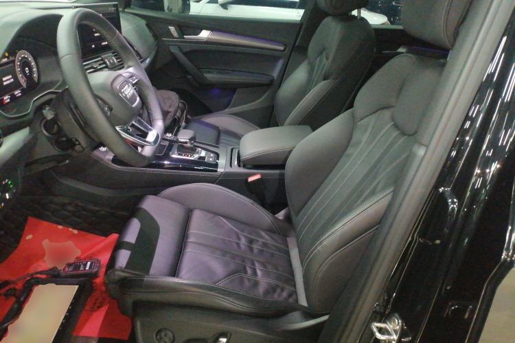 Used Audi Q5L 2024 40 TFSI Luxury Dynamic Edition Left Front Seat