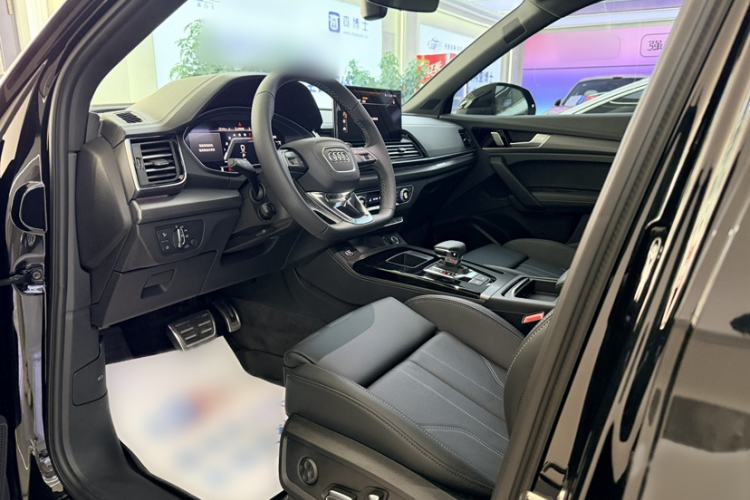 Used Audi Q5L 2024 45 TFSI Luxury Dynamic Model Left Front Seat