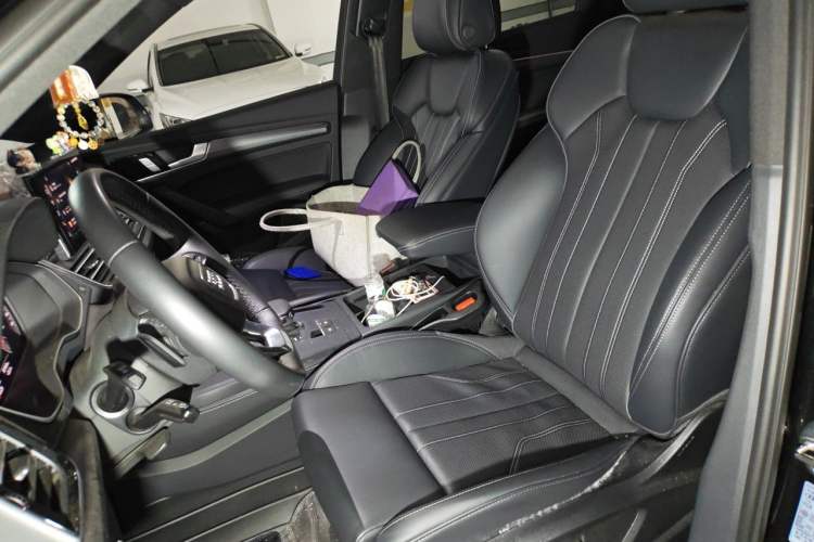 Used Audi Q5L 2024 40 TFSI Luxury Dynamic Edition Left Front Seat