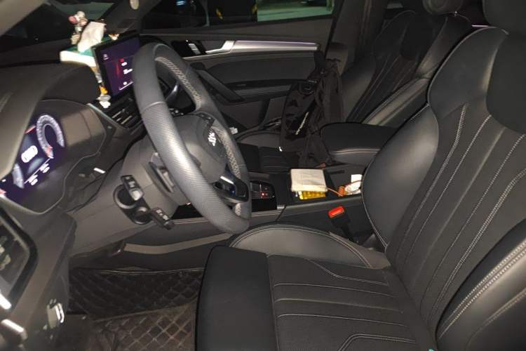Used Audi Q5L 2024 45 TFSI Luxury Dynamic Model Left Front Seat