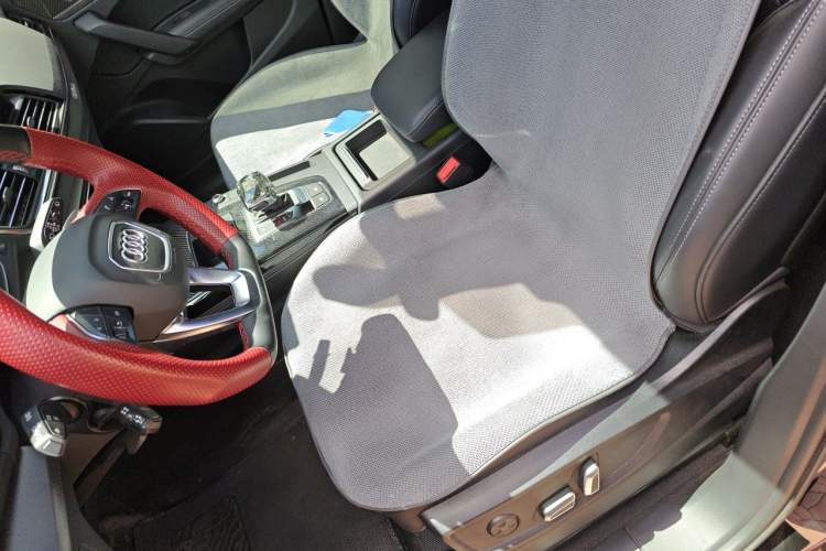Used Audi Q5L 2024 40 TFSI Luxury Dynamic Edition Left Front Seat