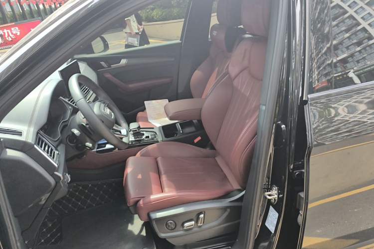 Used Audi Q5L 2024 40 TFSI Luxury Dynamic Edition Left Front Seat