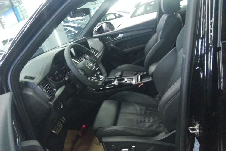 Used Audi Q5L 2024 40 TFSI Luxury Dynamic Edition Left Front Seat