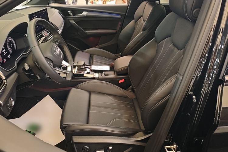 Used Audi Q5L 2024 40 TFSI Luxury Dynamic Edition Left Front Seat