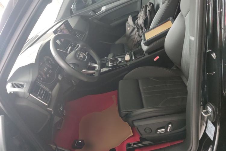Used Audi Q5L 2024 40 TFSI Luxury Dynamic Edition Left Front Seat