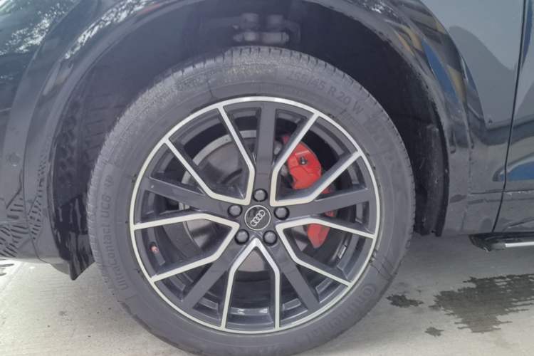 Used Audi Q5L 2024 45 TFSI Luxury Dynamic Model Left Front Wheel Hub