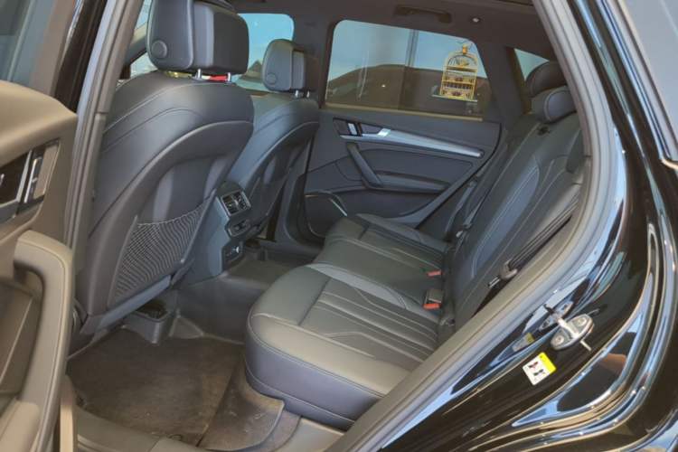 Used Audi Q5L 2024 40 TFSI Luxury Dynamic Edition Left Rear Seat