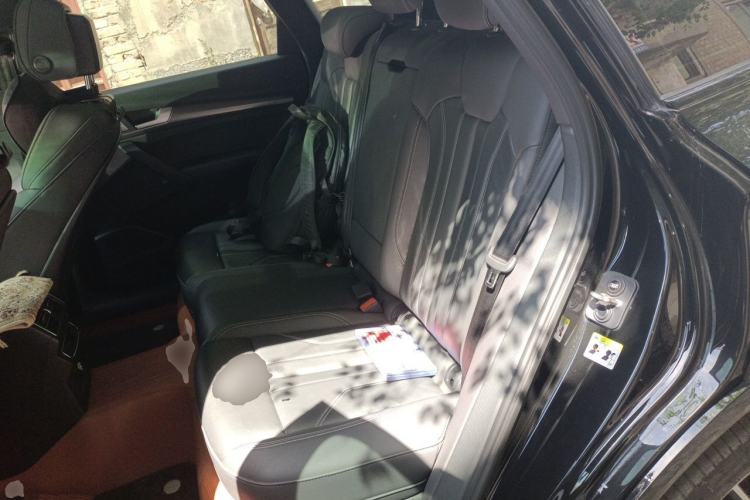 Used Audi Q5L 2024 45 TFSI Luxury Dynamic Model Left Rear Seat