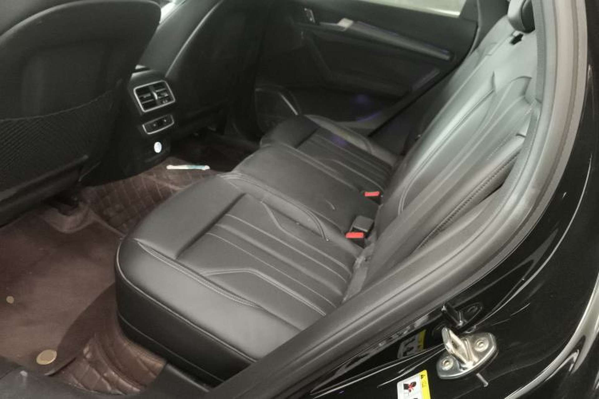 Used Audi Q5L 2024 45 TFSI Luxury Dynamic Model Left Rear Seat