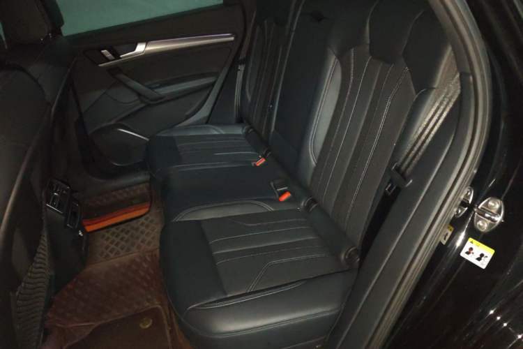 Used Audi Q5L 2024 40 TFSI Luxury Dynamic Edition Left Rear Seat