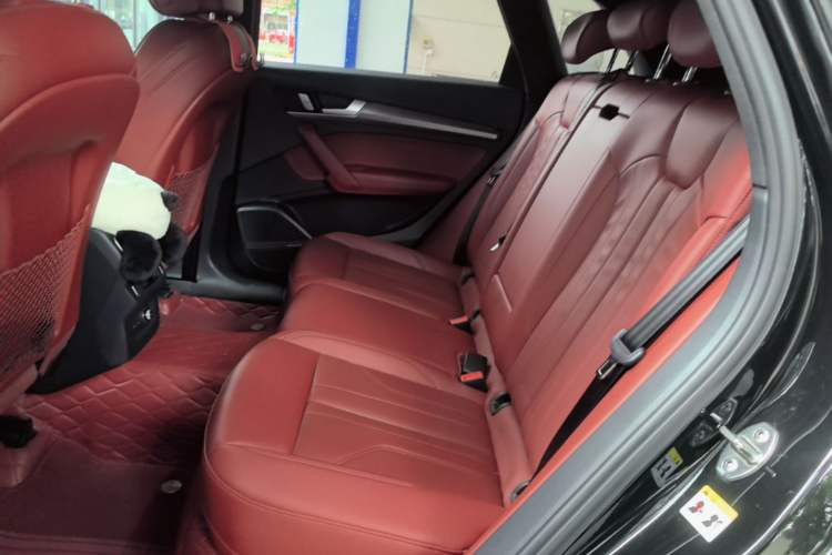Used Audi Q5L 2024 45 TFSI Luxury Dynamic Model Left Rear Seat