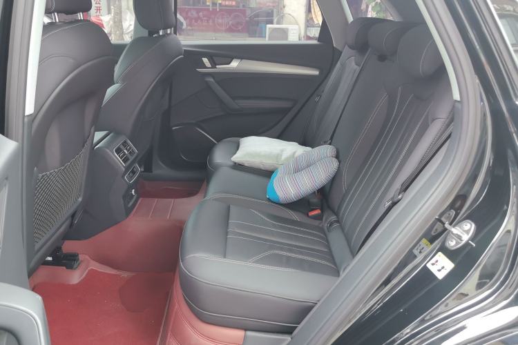 Used Audi Q5L 2024 40 TFSI Fashion Dynamic Model Left Rear Seat