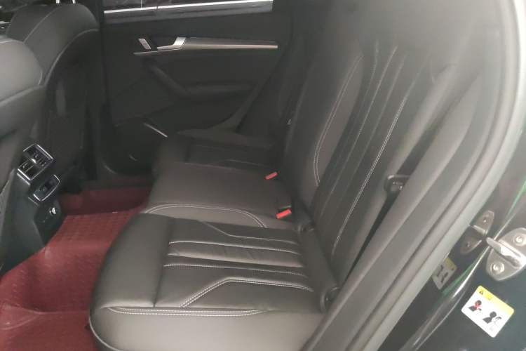 Used Audi Q5L 2024 40 TFSI Luxury Dynamic Edition Left Rear Seat