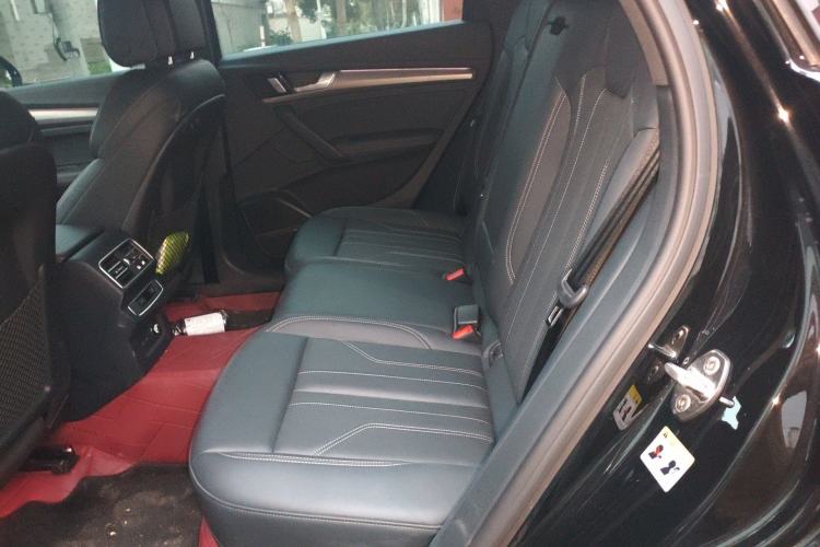 Used Audi Q5L 2024 45 TFSI Luxury Dynamic Model Left Rear Seat