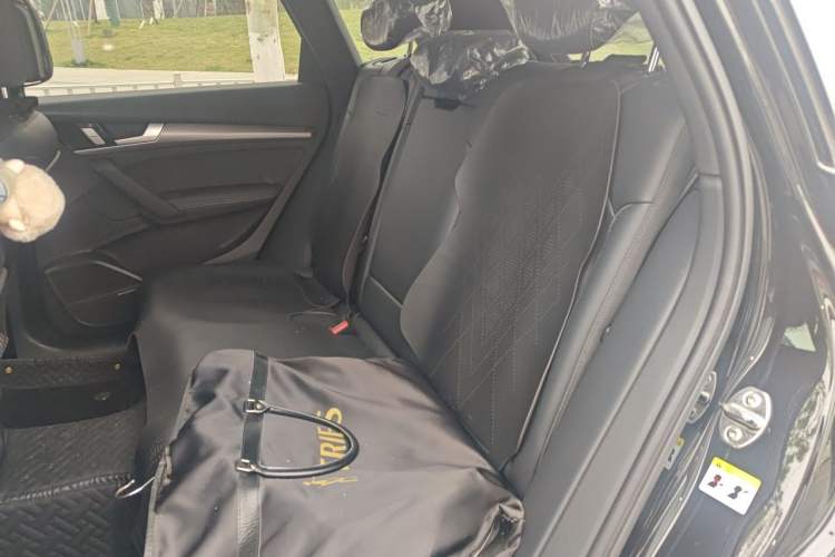 Used Audi Q5L 2024 45 TFSI Luxury Dynamic Model Left Rear Seat