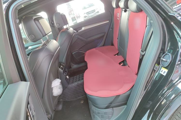 Used Audi Q5L 2024 45 TFSI Luxury Dynamic Model Left Rear Seat