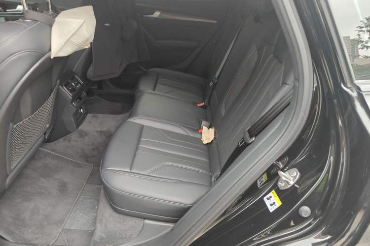 Used Audi Q5L 2024 45 TFSI Luxury Dynamic Model Left Rear Seat