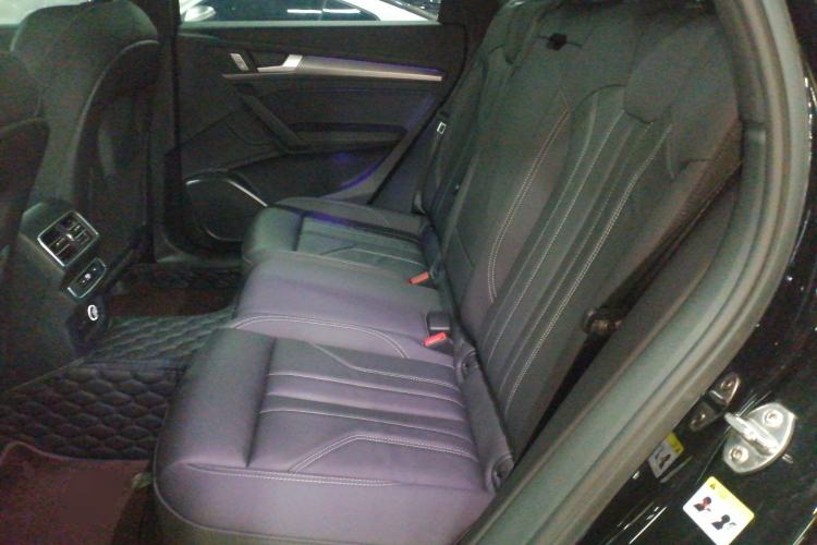 Used Audi Q5L 2024 40 TFSI Luxury Dynamic Edition Left Rear Seat