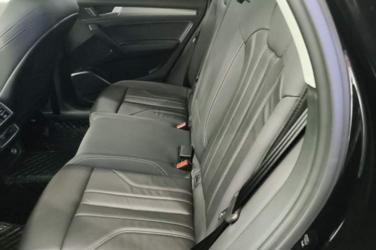 Used Audi Q5L 2024 40 TFSI Fashion Dynamic Model Left Rear Seat