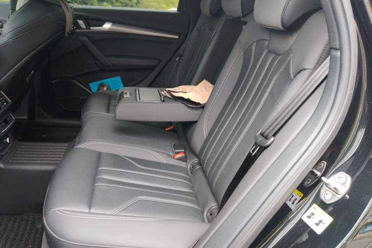 Used Audi Q5L 2024 45 TFSI Luxury Dynamic Model Left Rear Seat